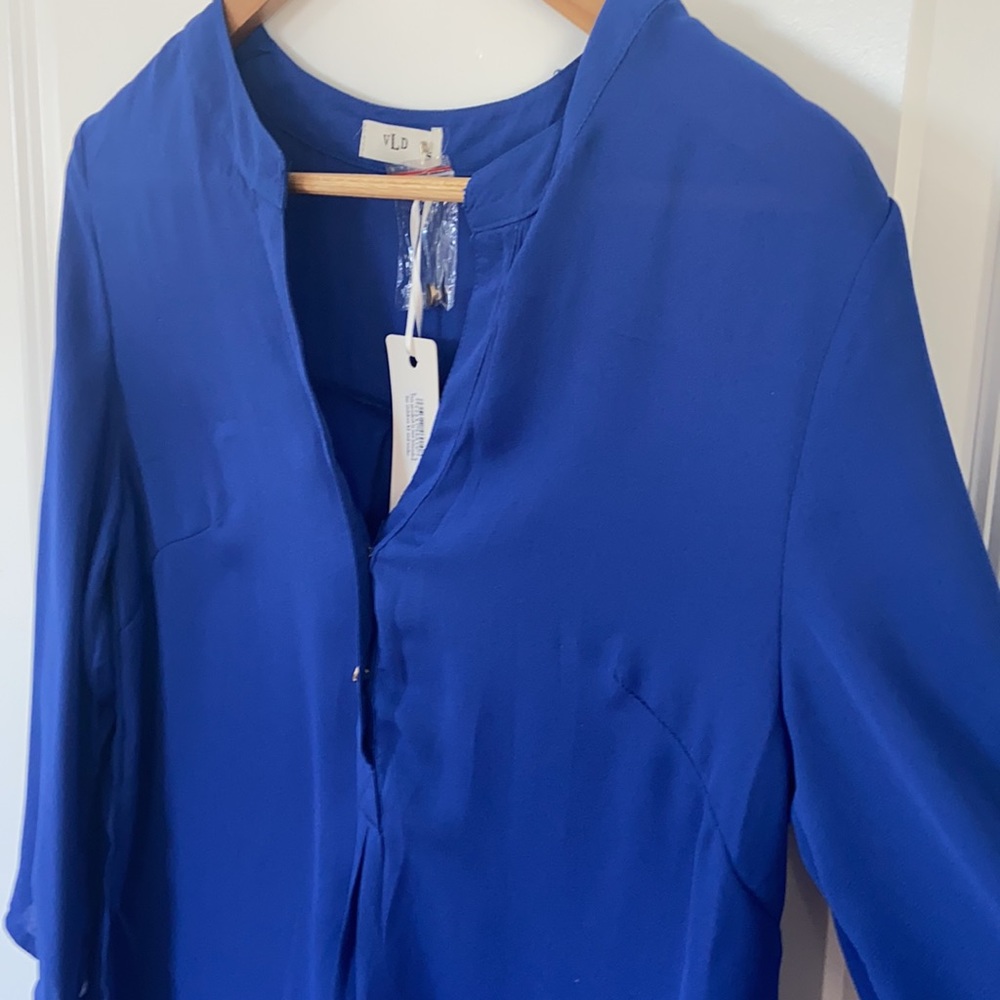 New blouse - Picture 5 of 12